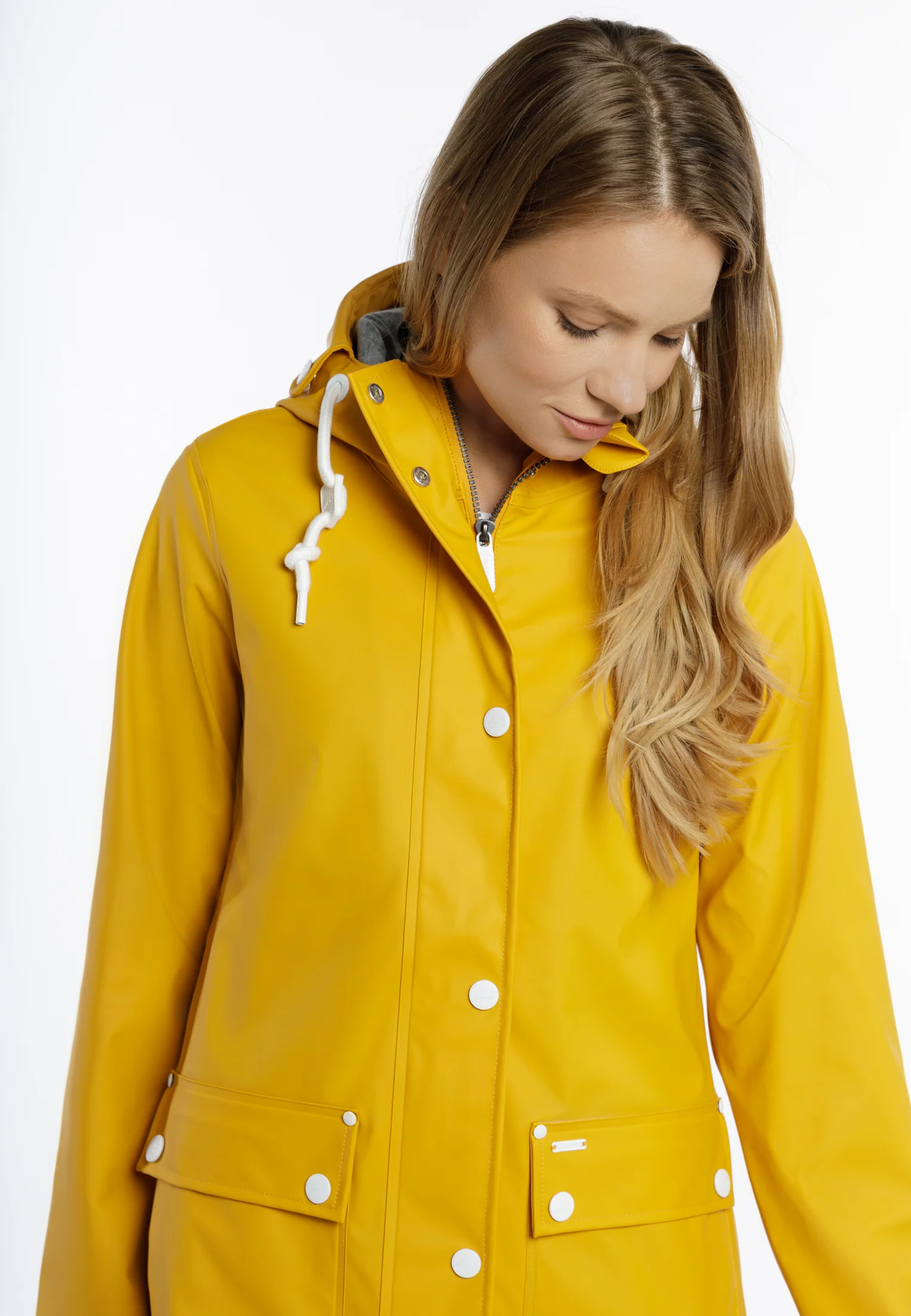 ICEBOUND Women's Rain Jacket - Image 10