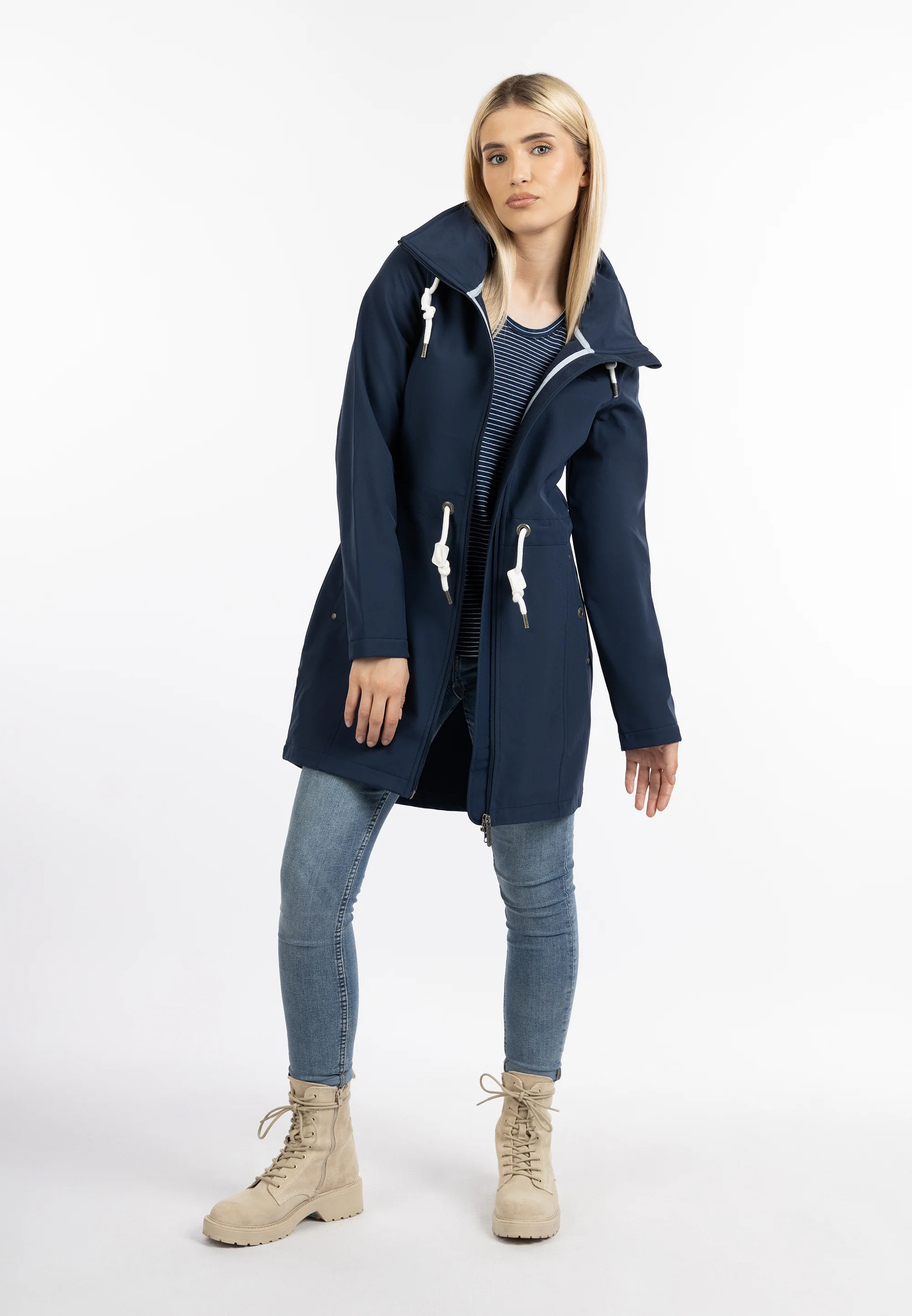 ICEBOUND Women's Softshell Coat - Image 11
