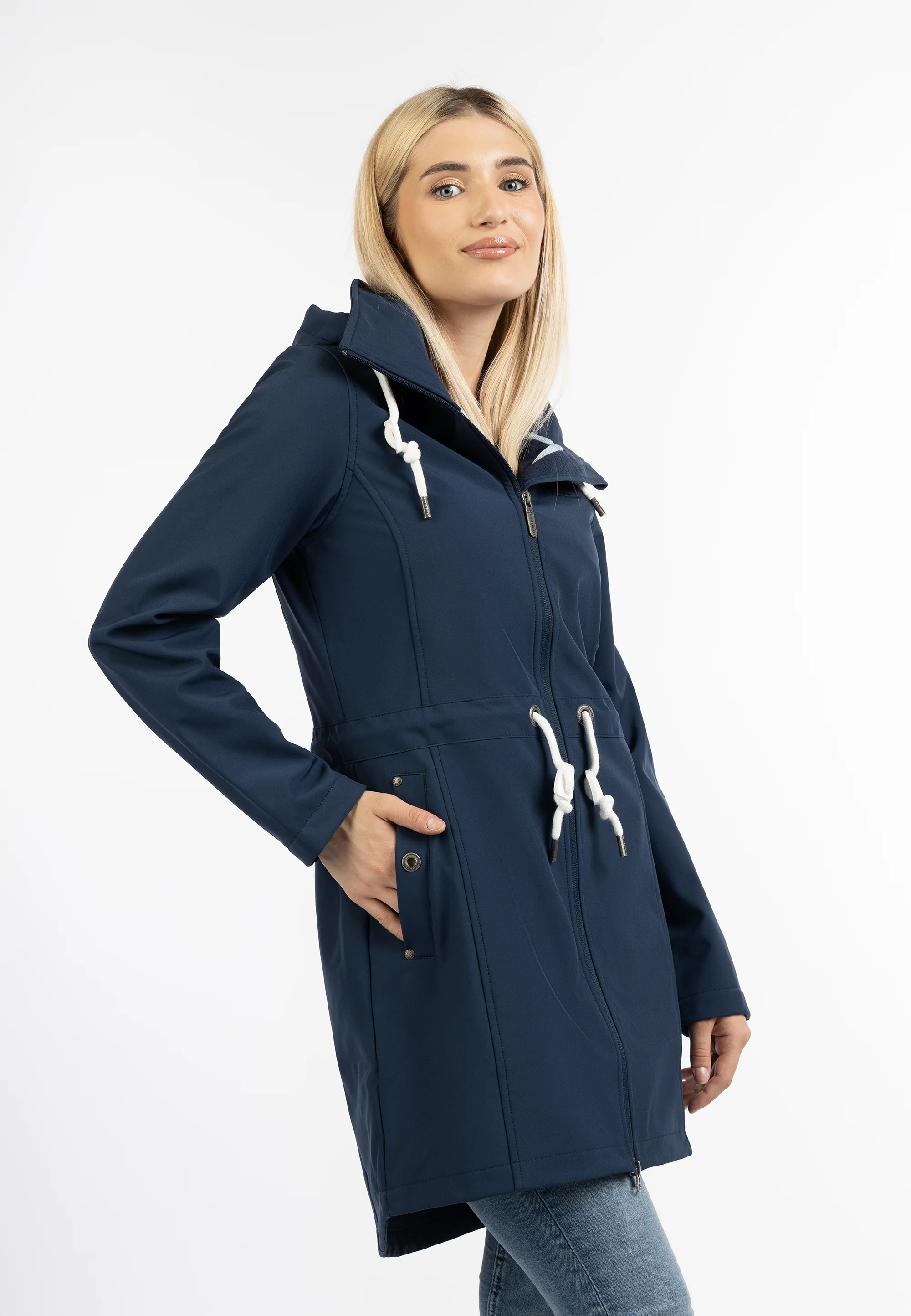 ICEBOUND Women's Softshell Coat - Image 13