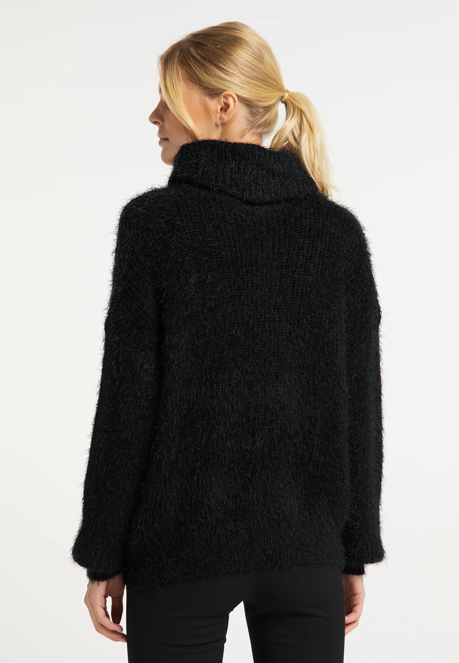 ICEBOUND Women's Oversize Knitted Sweater - Image 4