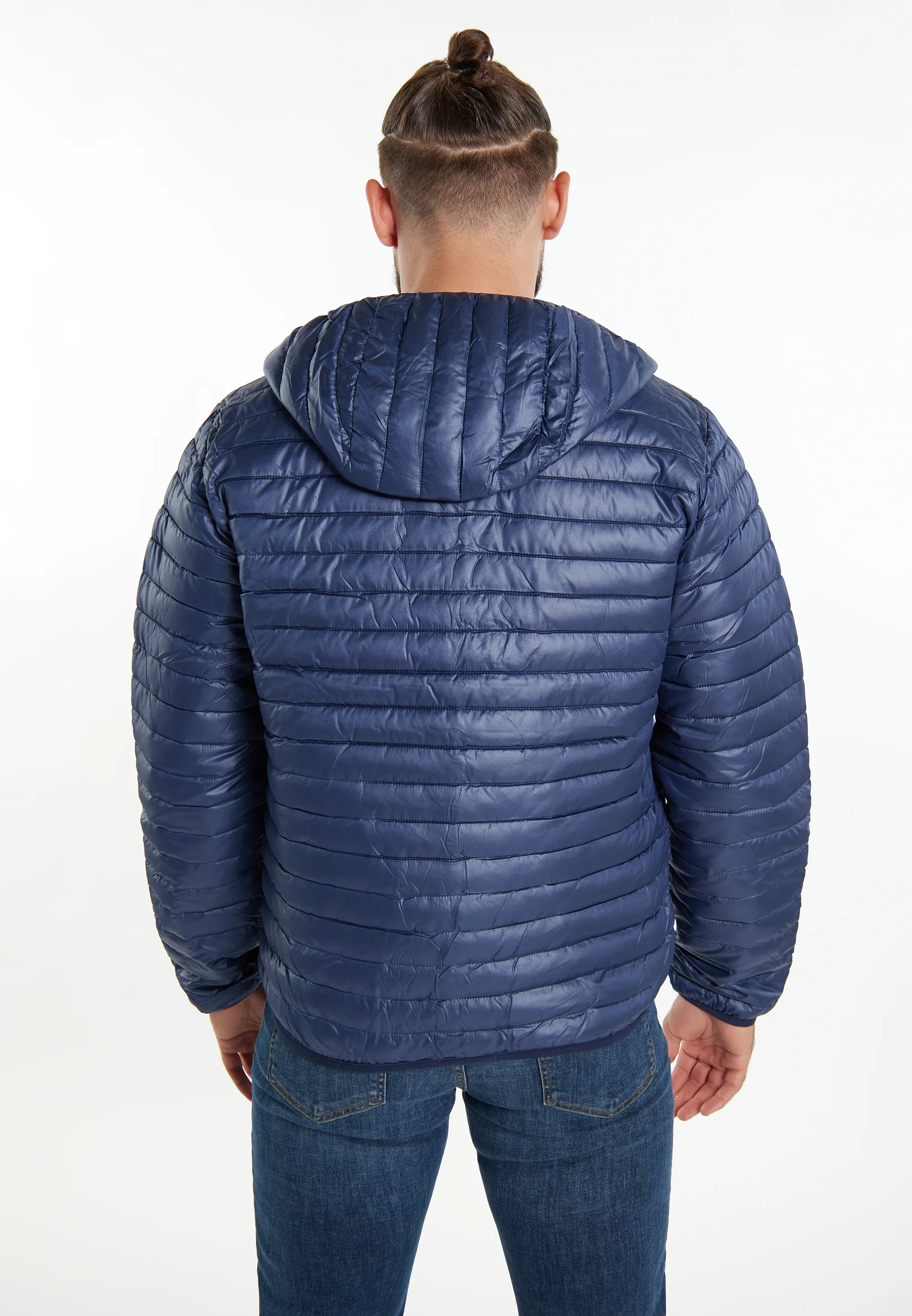 ICEBOUND Men's Quilted Jacket - Image 10