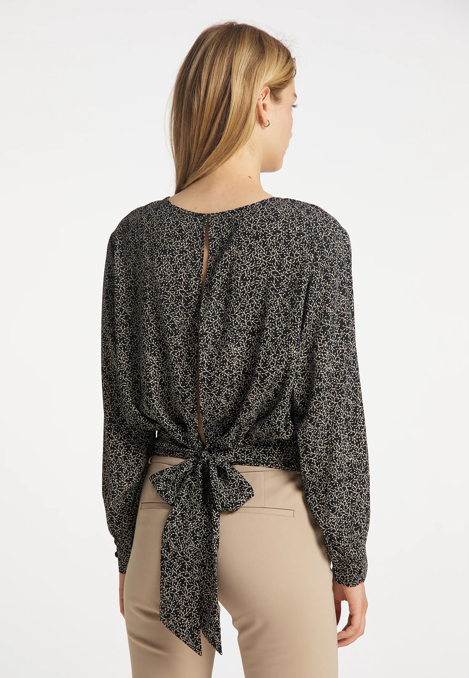 DreiMaster Klassik Women's Blouse - Image 4
