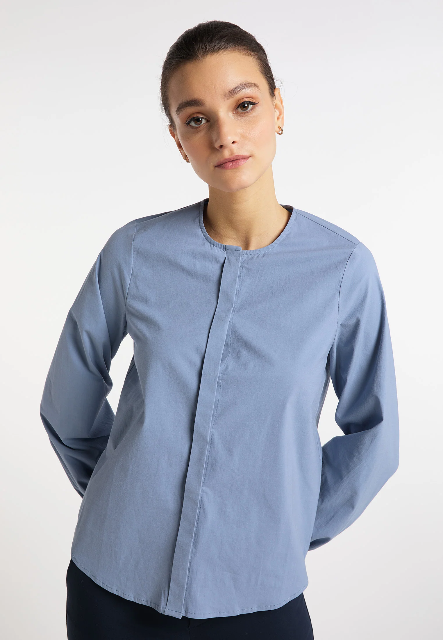 DreiMaster Klassik Women's Blouse - Image 5