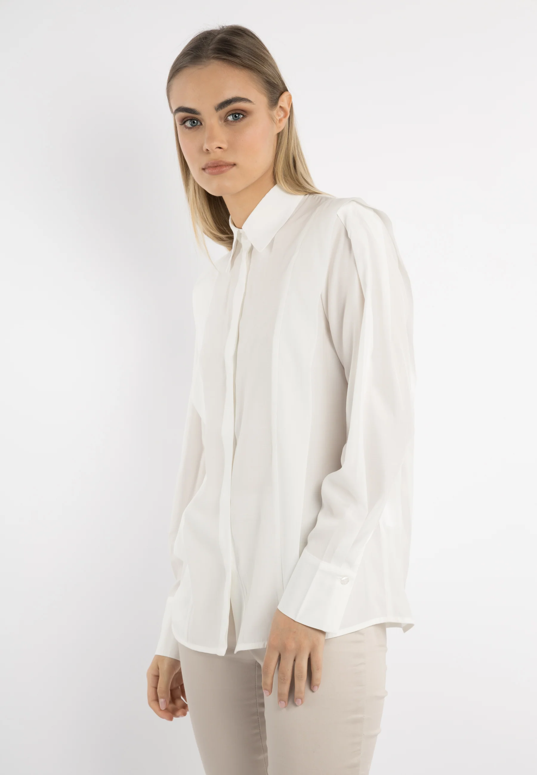 DreiMaster Klassik Women's Long Sleeve Blouse - Image 13