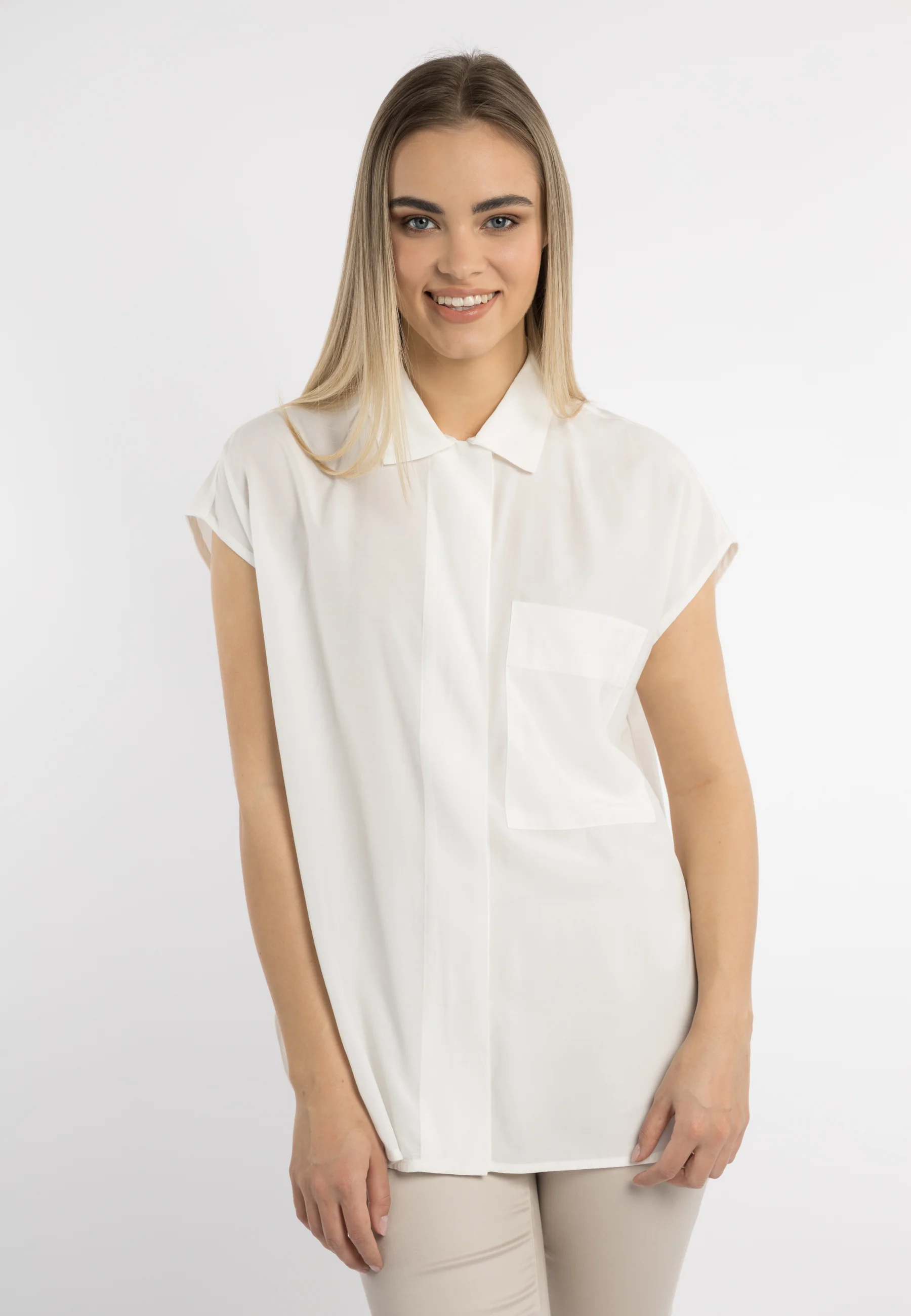 DreiMaster Klassik Women's Sleeveless Blouse - Image 3