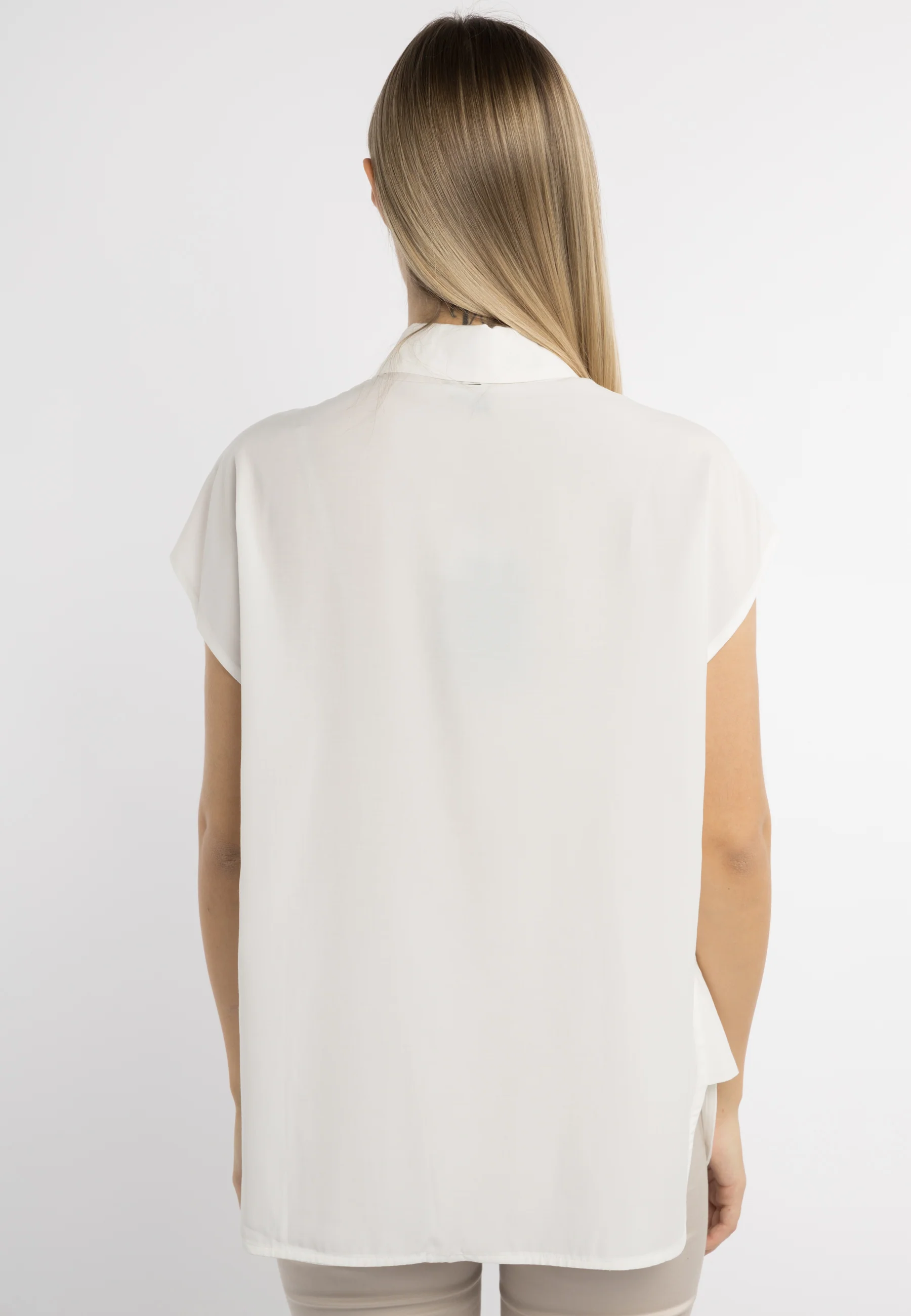 DreiMaster Klassik Women's Sleeveless Blouse - Image 4