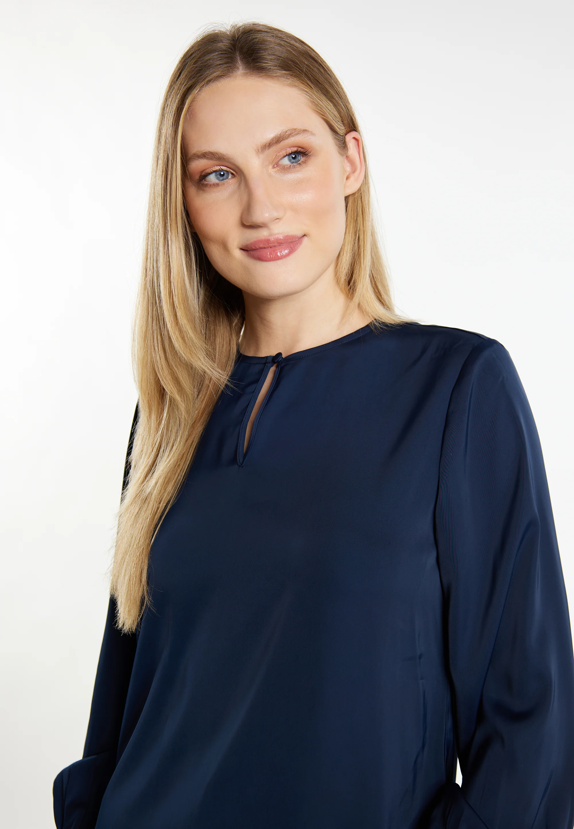 DreiMaster Klassik Women's Long Sleeve Blouse - Image 20