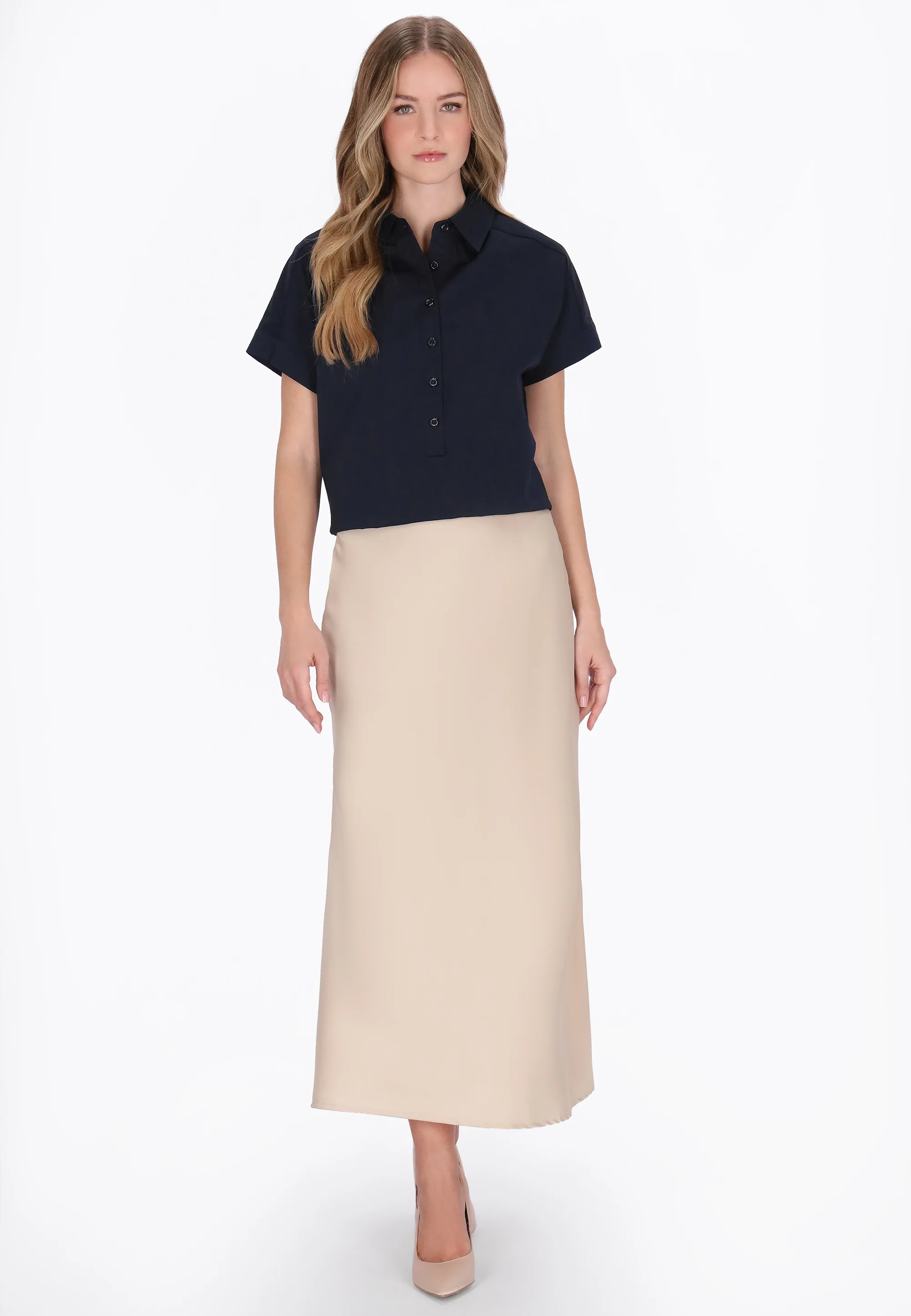 DreiMaster Klassik Women's Blouse - Image 6