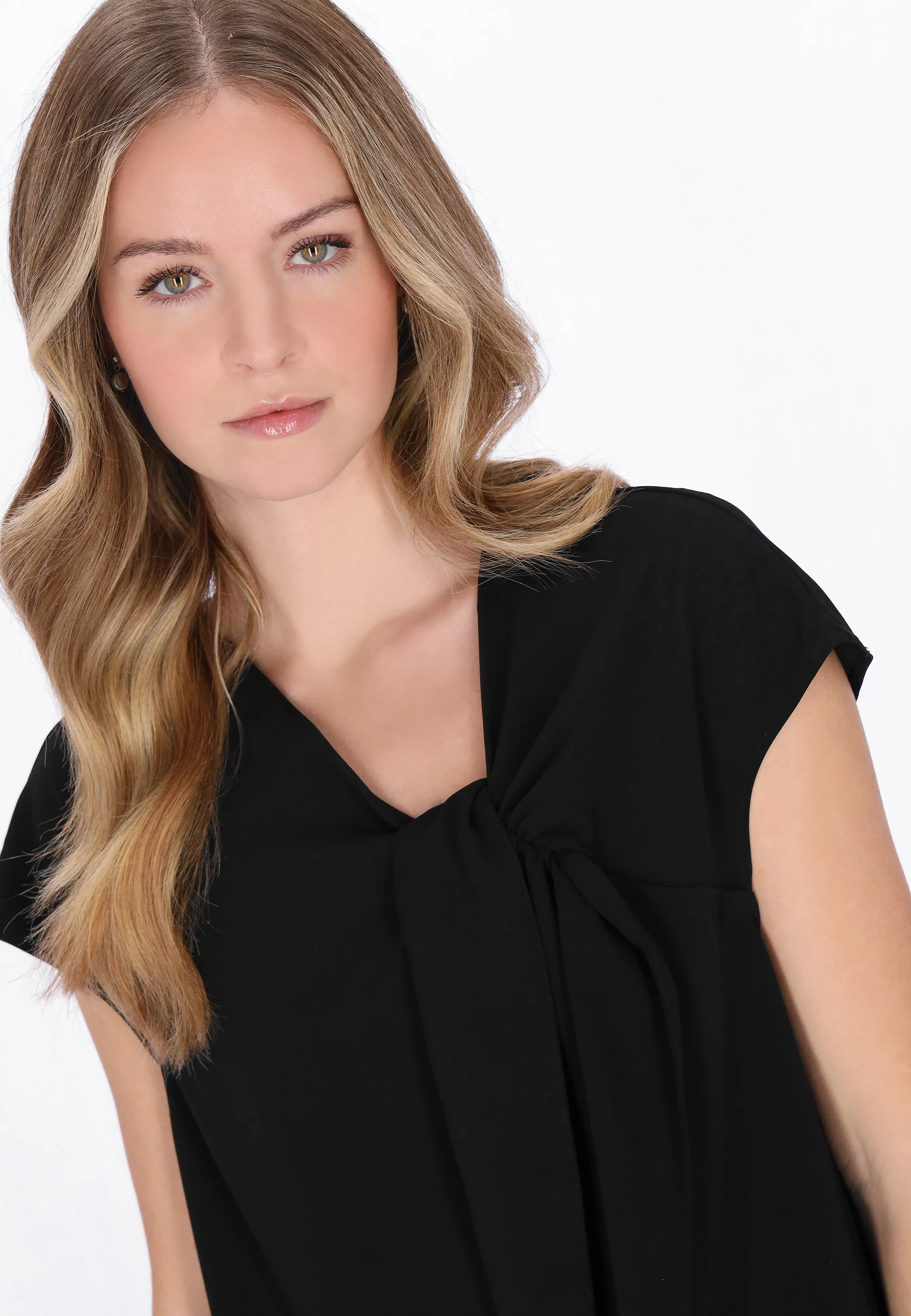 DreiMaster Klassik Women's Blouse - Image 5