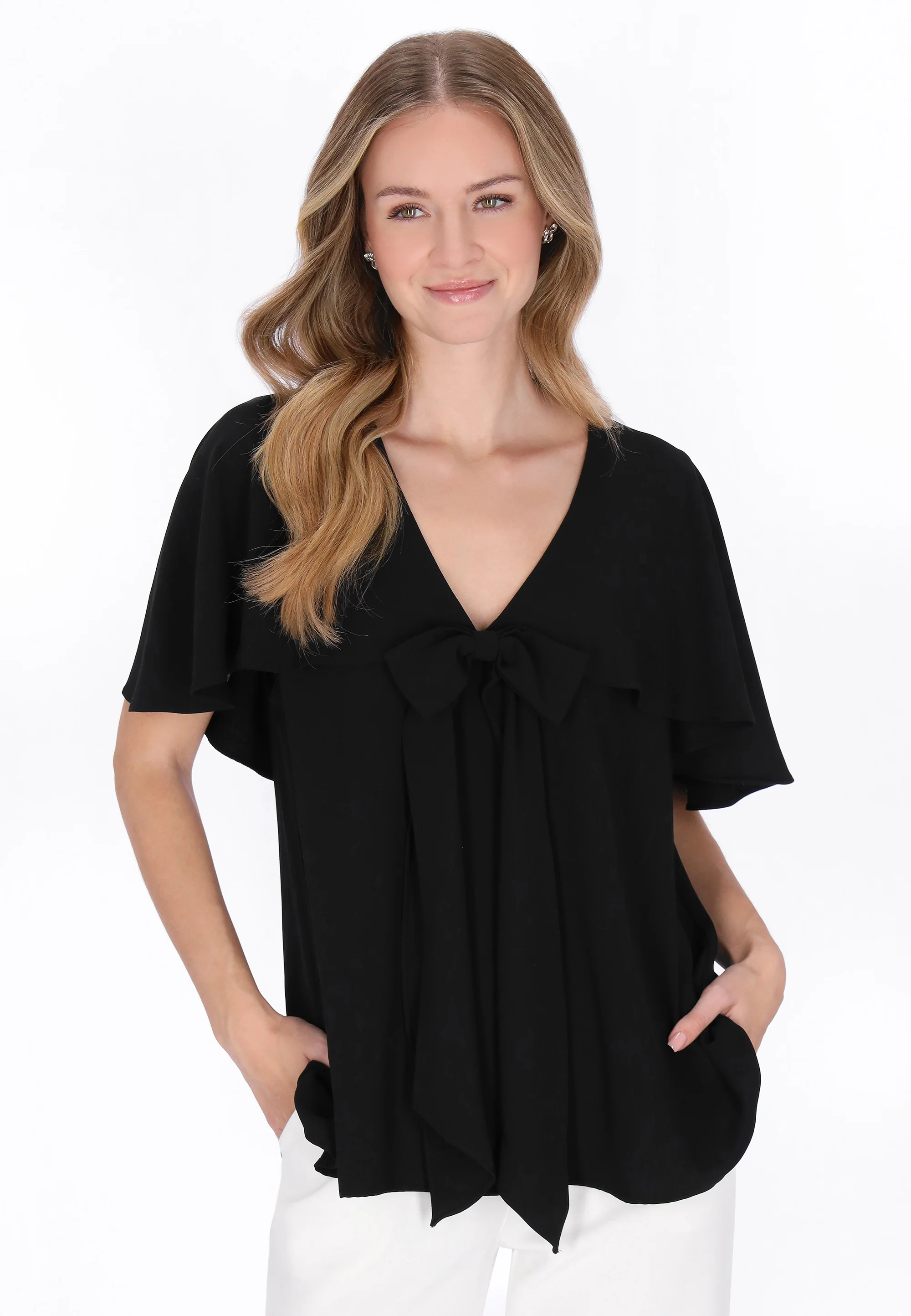 DreiMaster Klassik Women's Blouse - Image 3