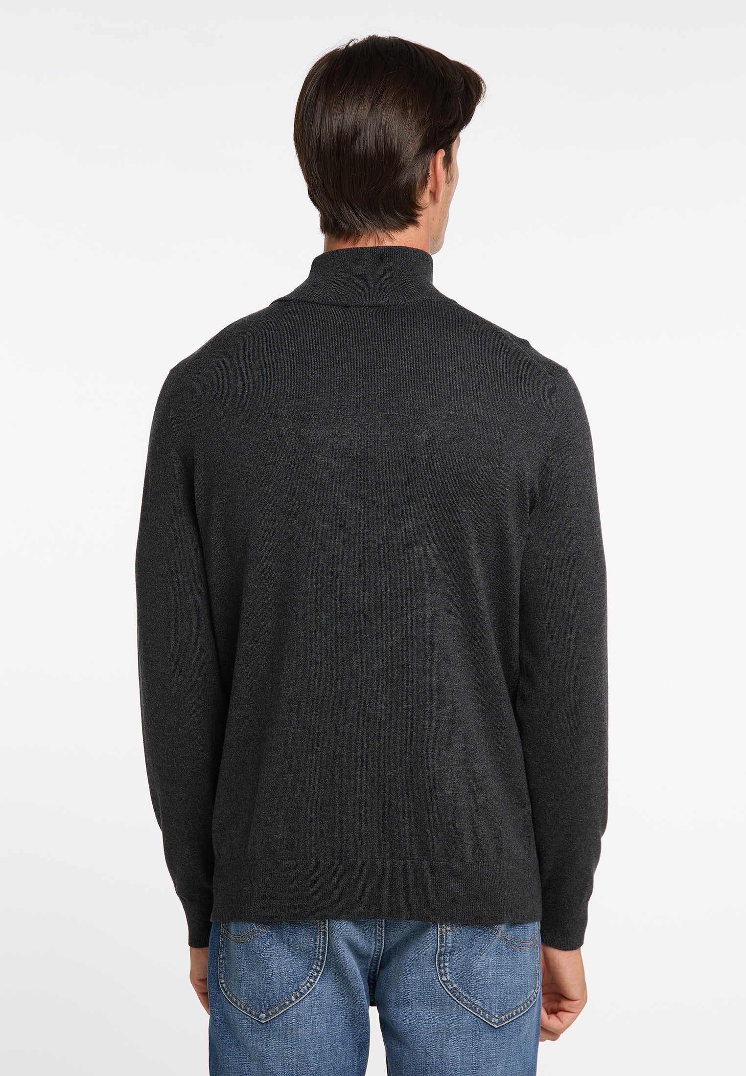DreiMaster Klassik Men's Basic Fine Knit Sweater - Image 9