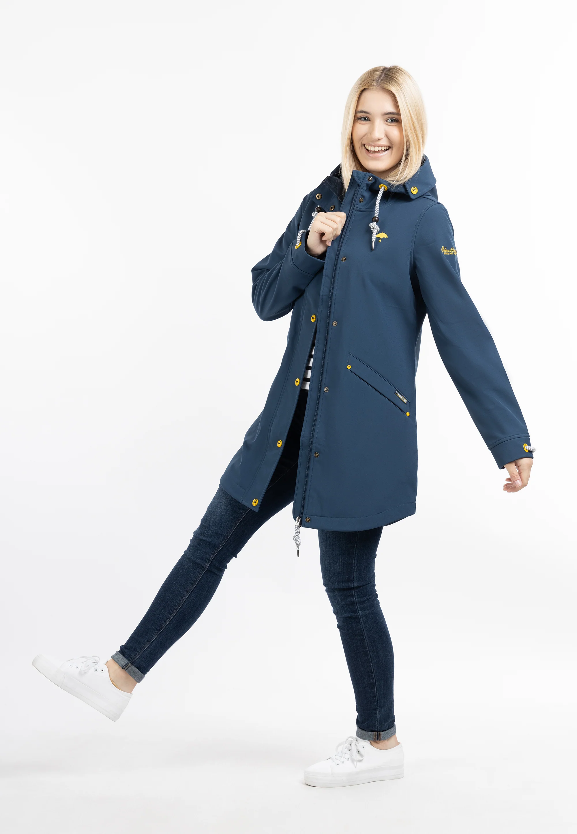 Schmuddelwedda Women's Short Coat - Image 6