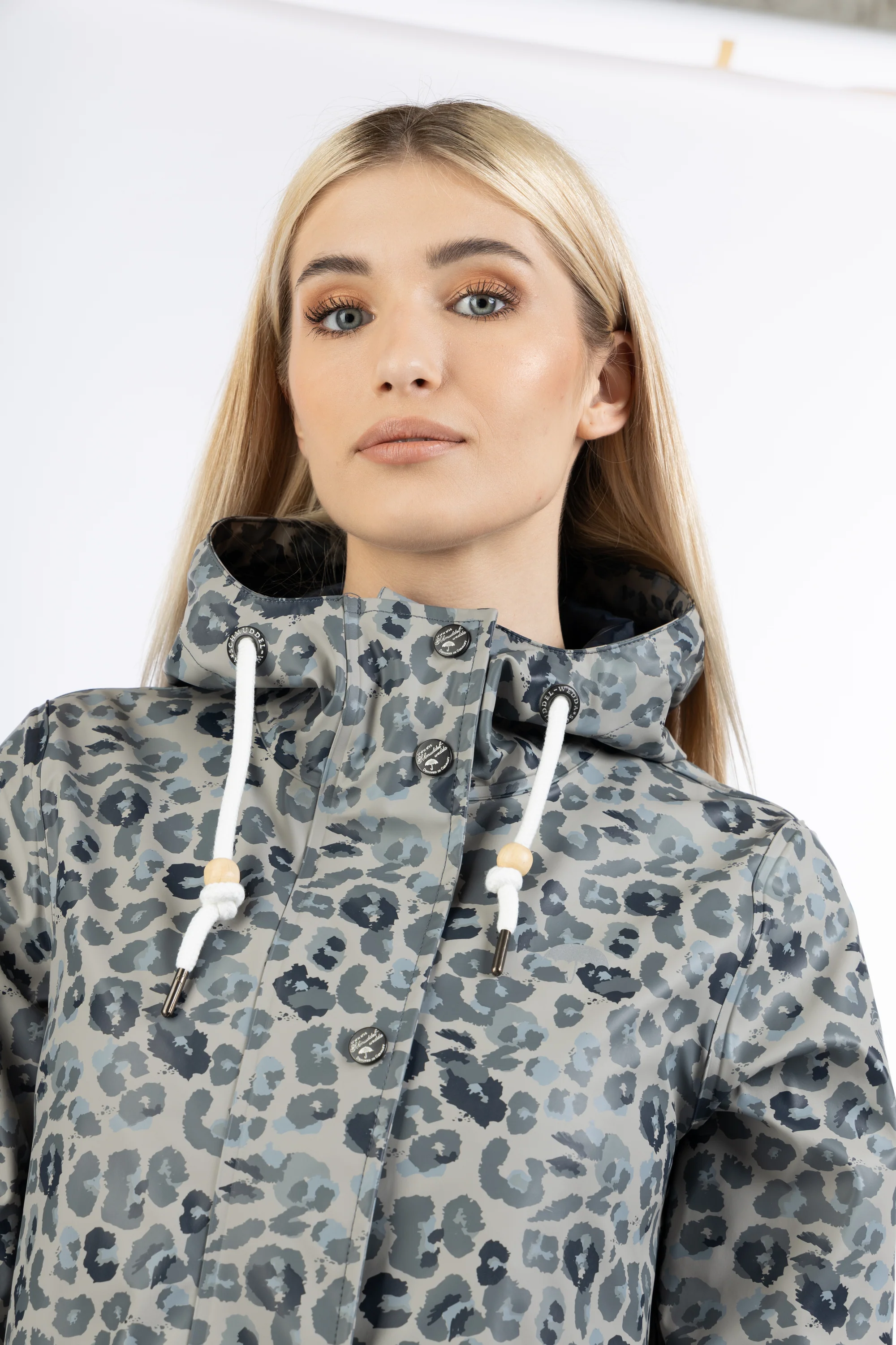 Schmuddelwedda Women's Rain Jacket - Image 6