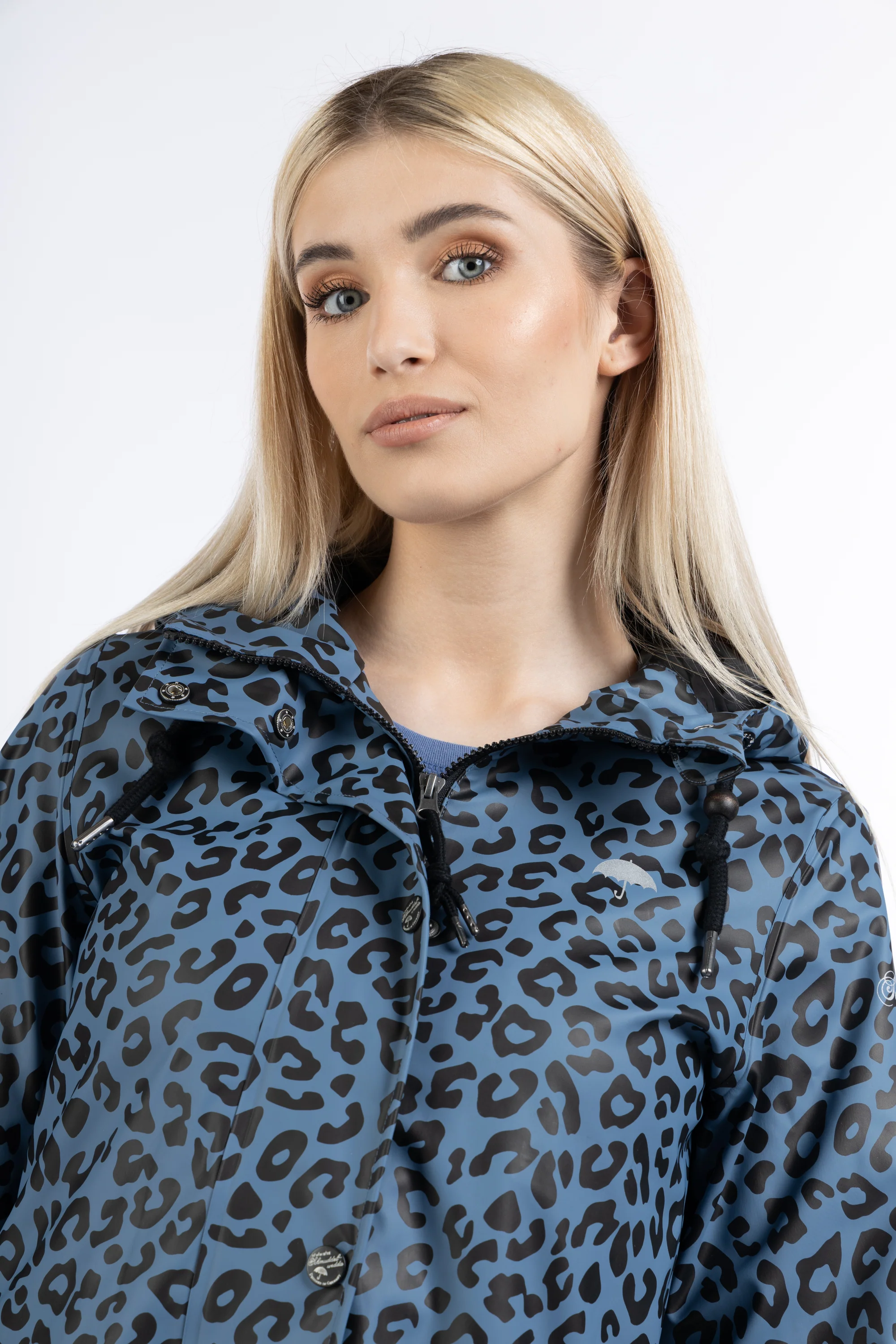 Schmuddelwedda Women's Rain Jacket With Leopard Print - Image 6