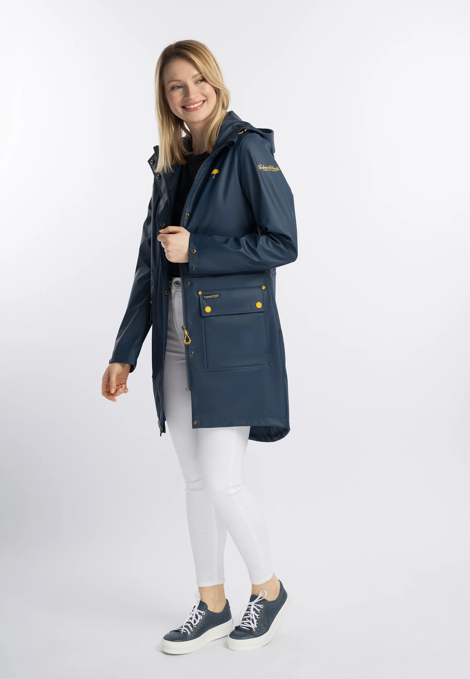 Schmuddelwedda Women's Raincoat - Image 11