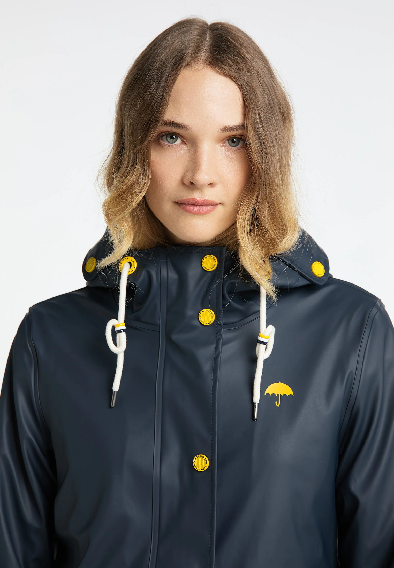 Schmuddelwedda Women's Raincoat - Image 25