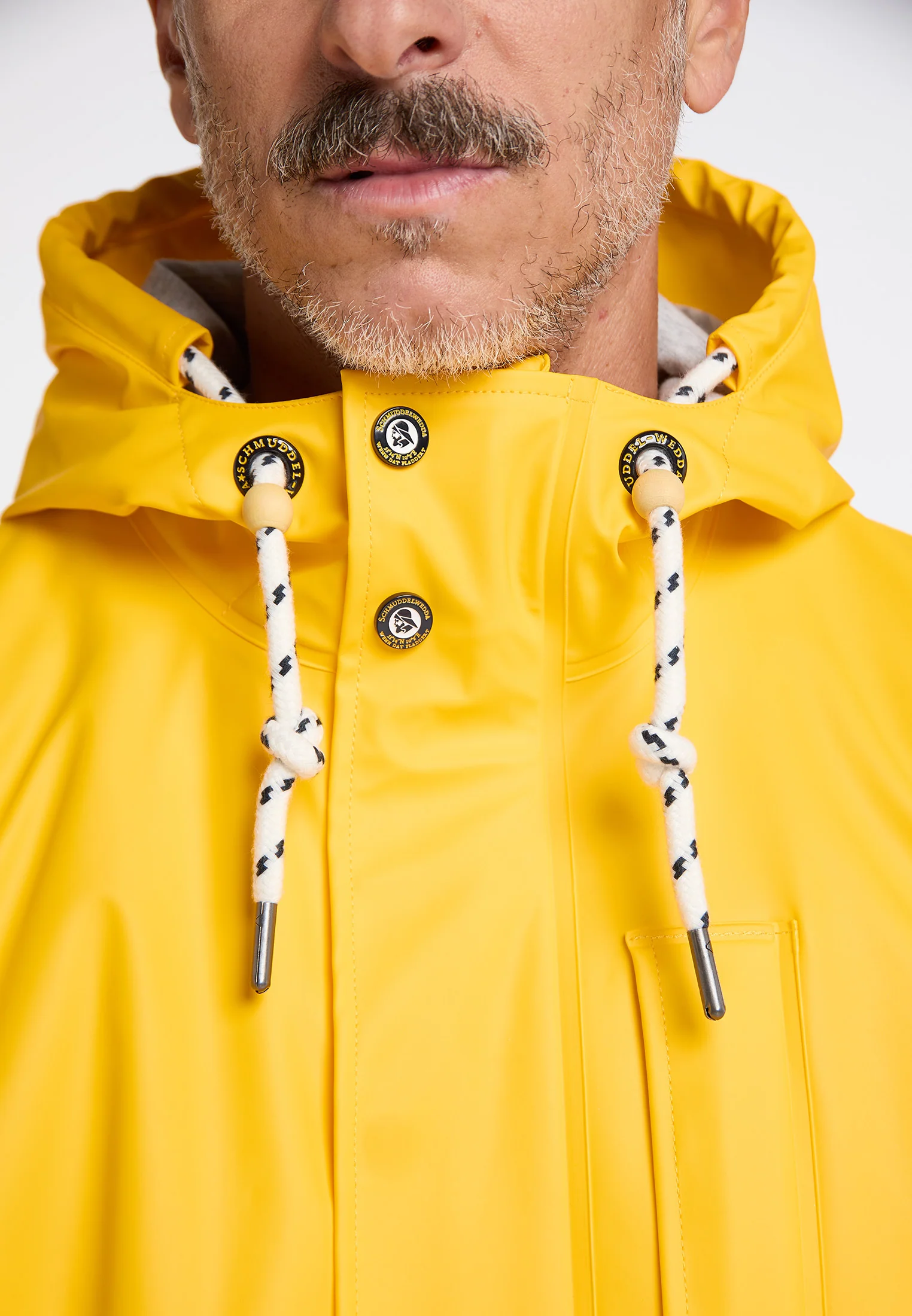 Schmuddelwedda Men's Raincoat - Image 15
