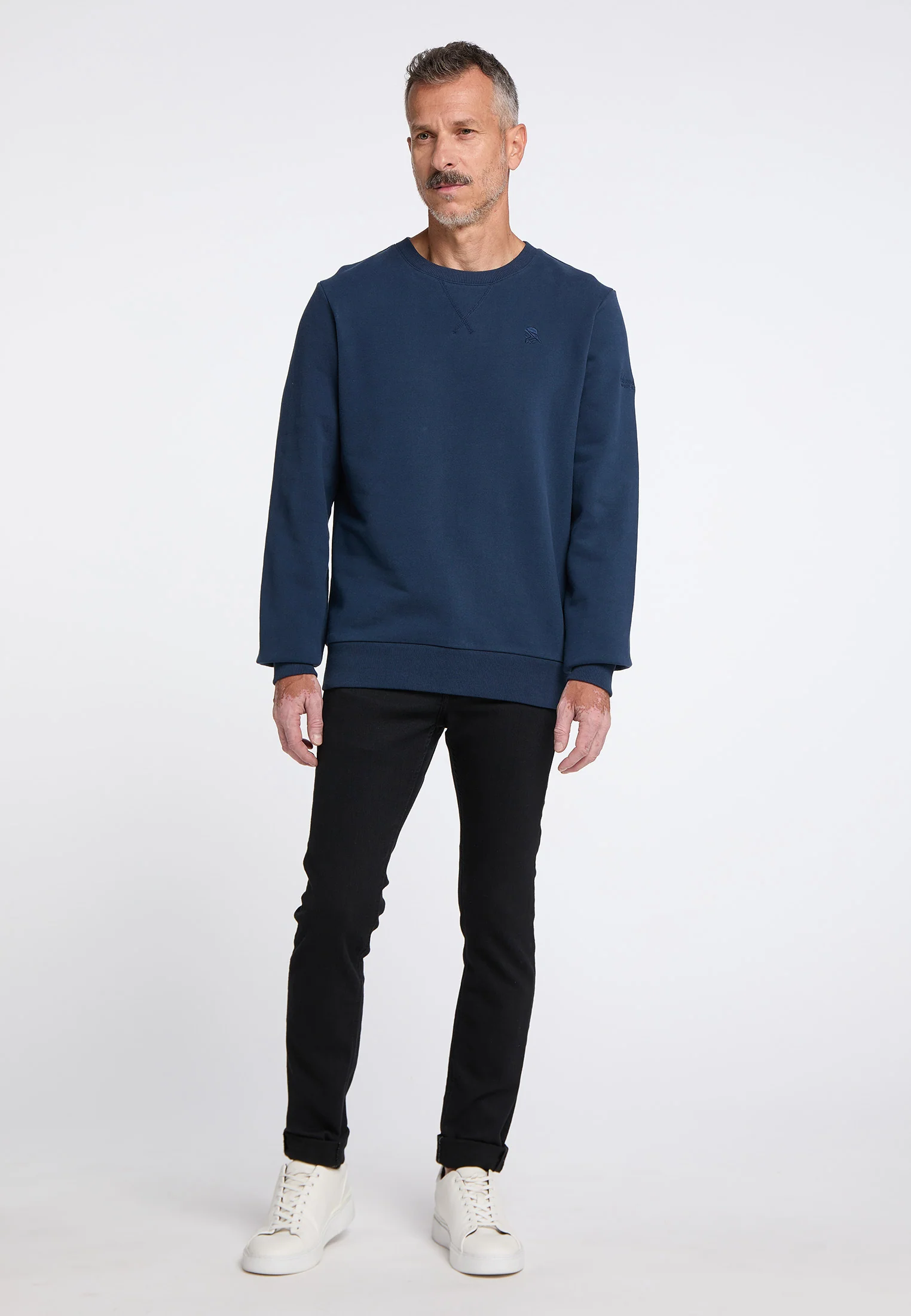 Schmuddelwedda Men's Organic Cotton Sweatshirt - Image 11