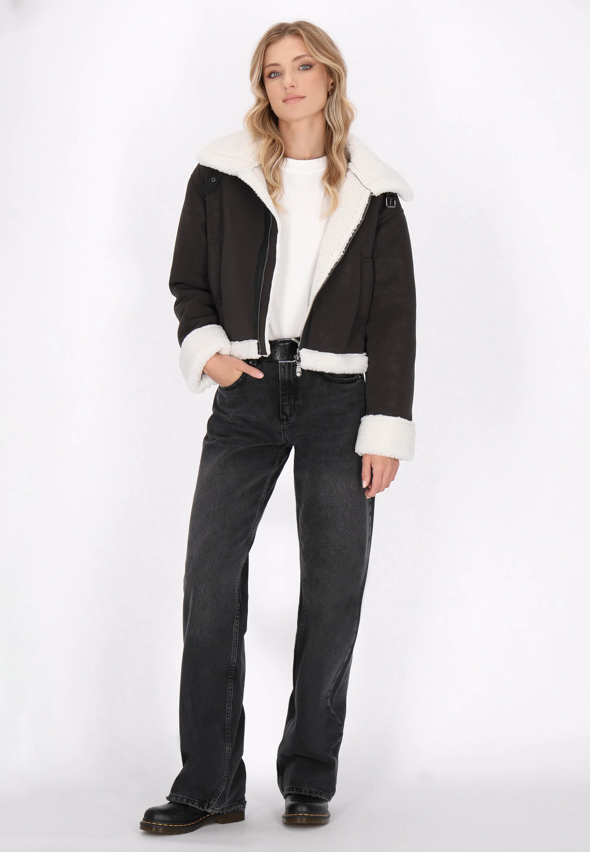 DreiMaster Vintage Women's Jacket - Image 11