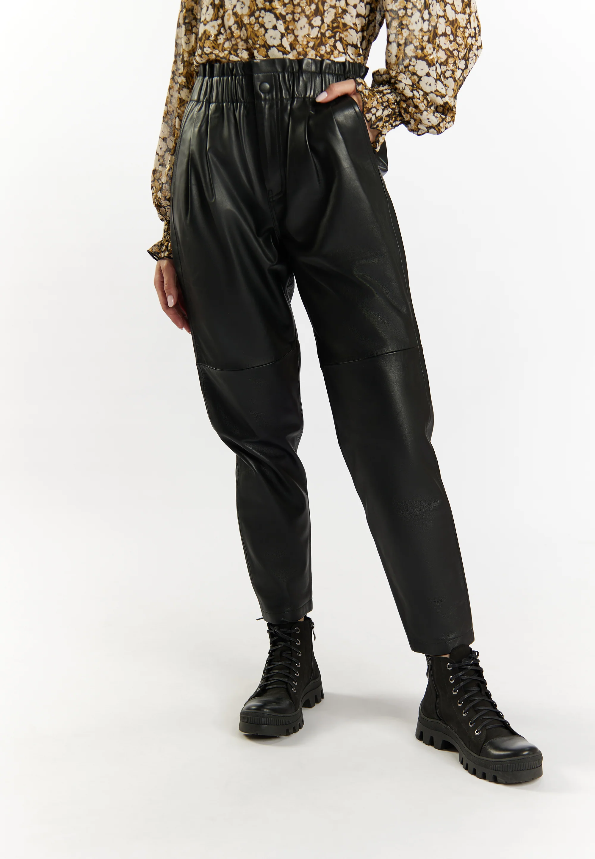 DreiMaster Vintage Women's Leather Pants - Image 3