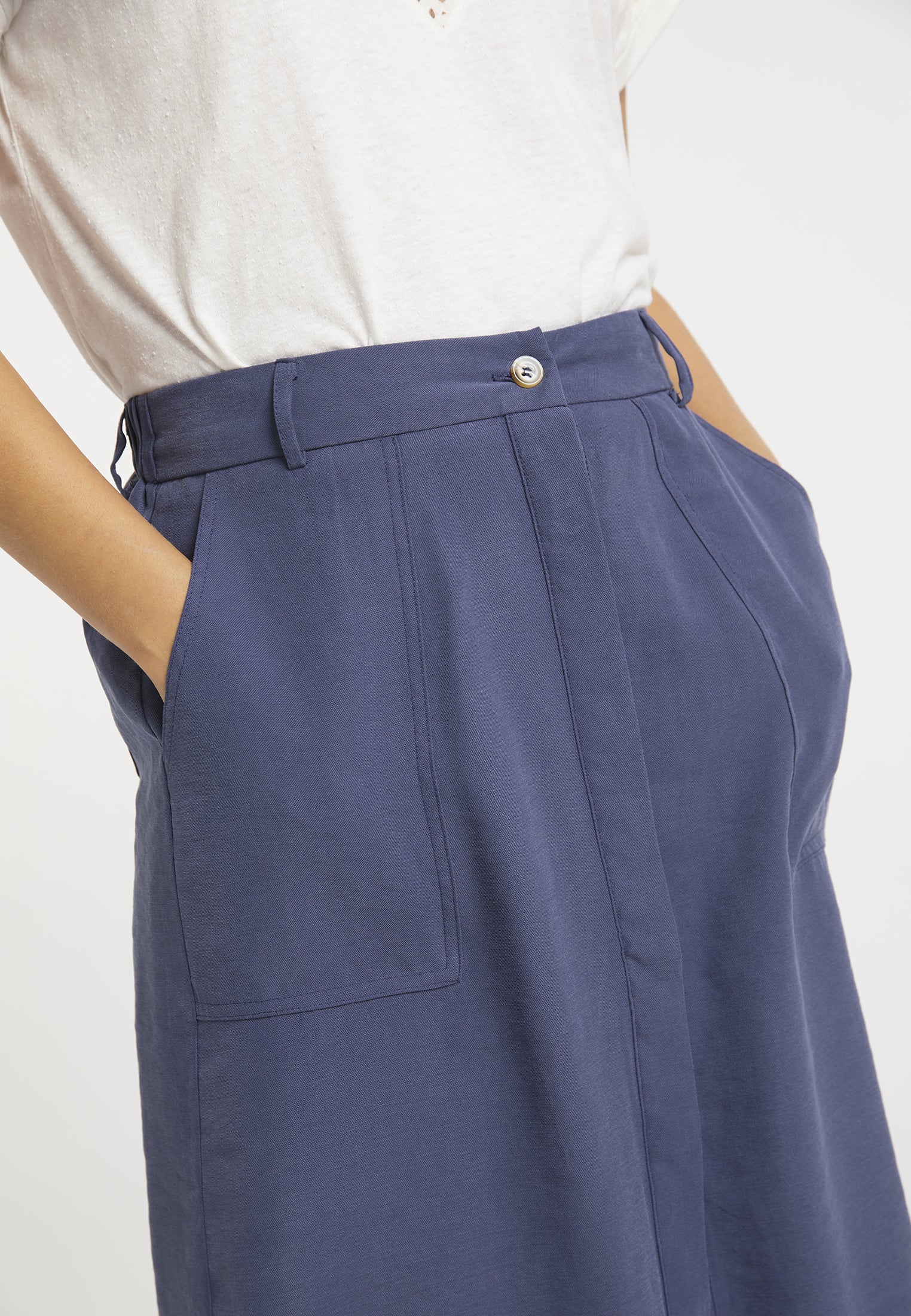 DreiMaster Vintage Women's Casual Skirt - Image 4