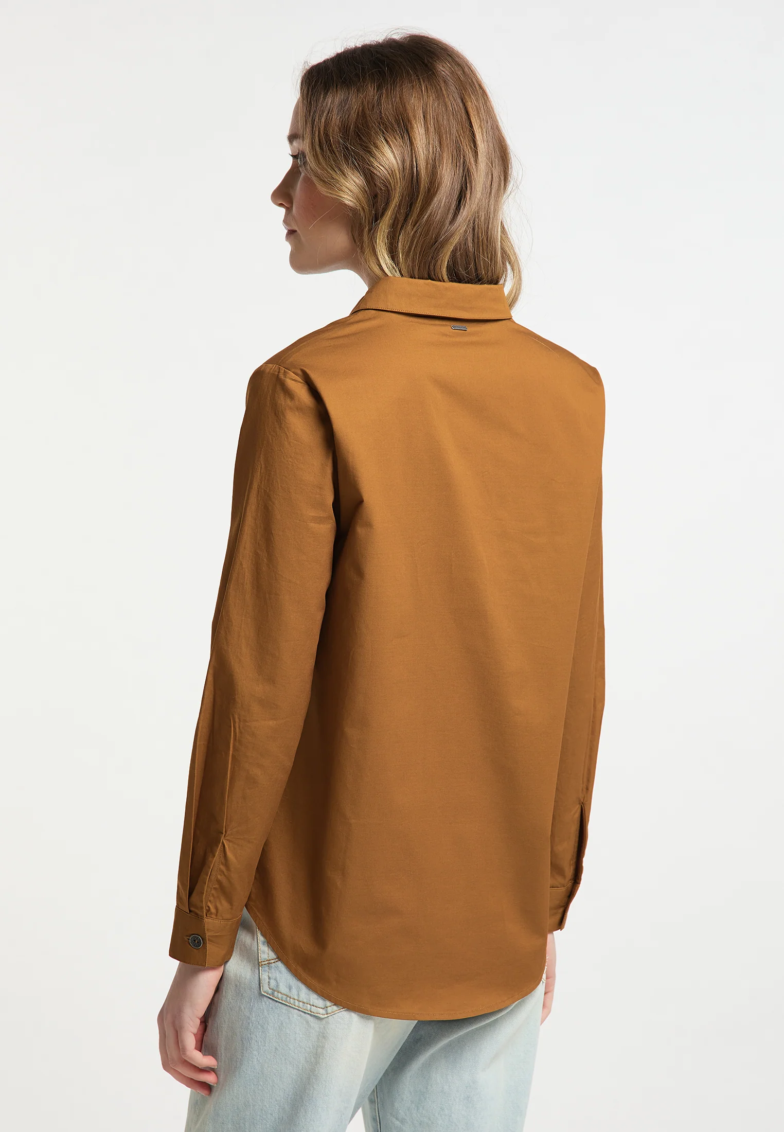 DreiMaster Vintage Women's Blouse - Image 4
