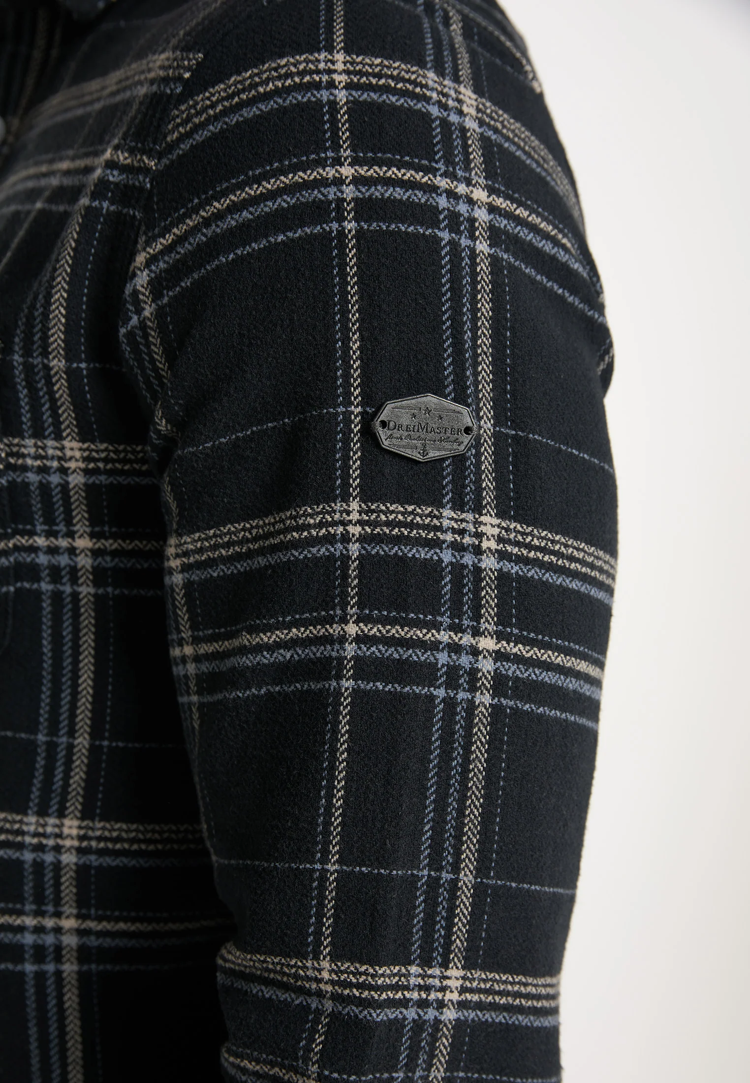 DreiMaster Vintage Men's Shirt - Image 5