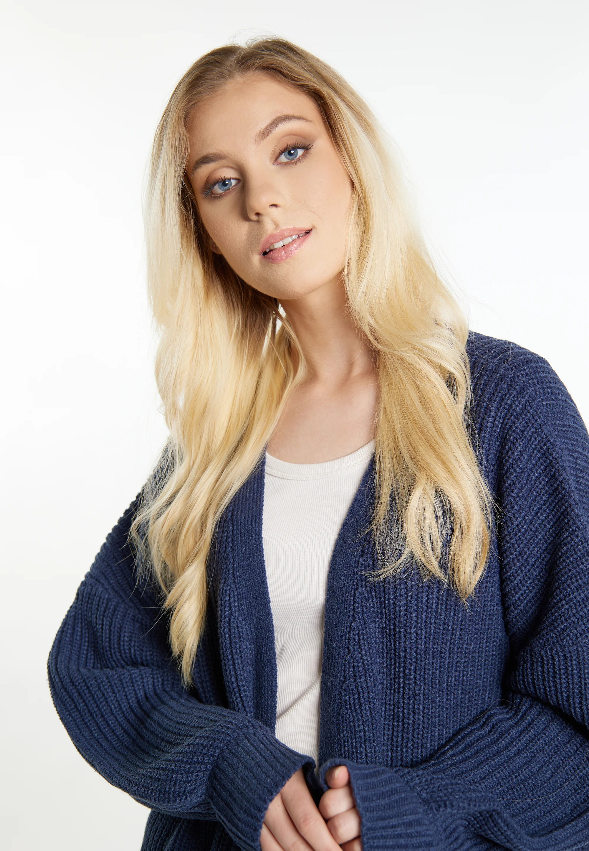 DreiMaster Vintage Women's Cardigan - Image 5