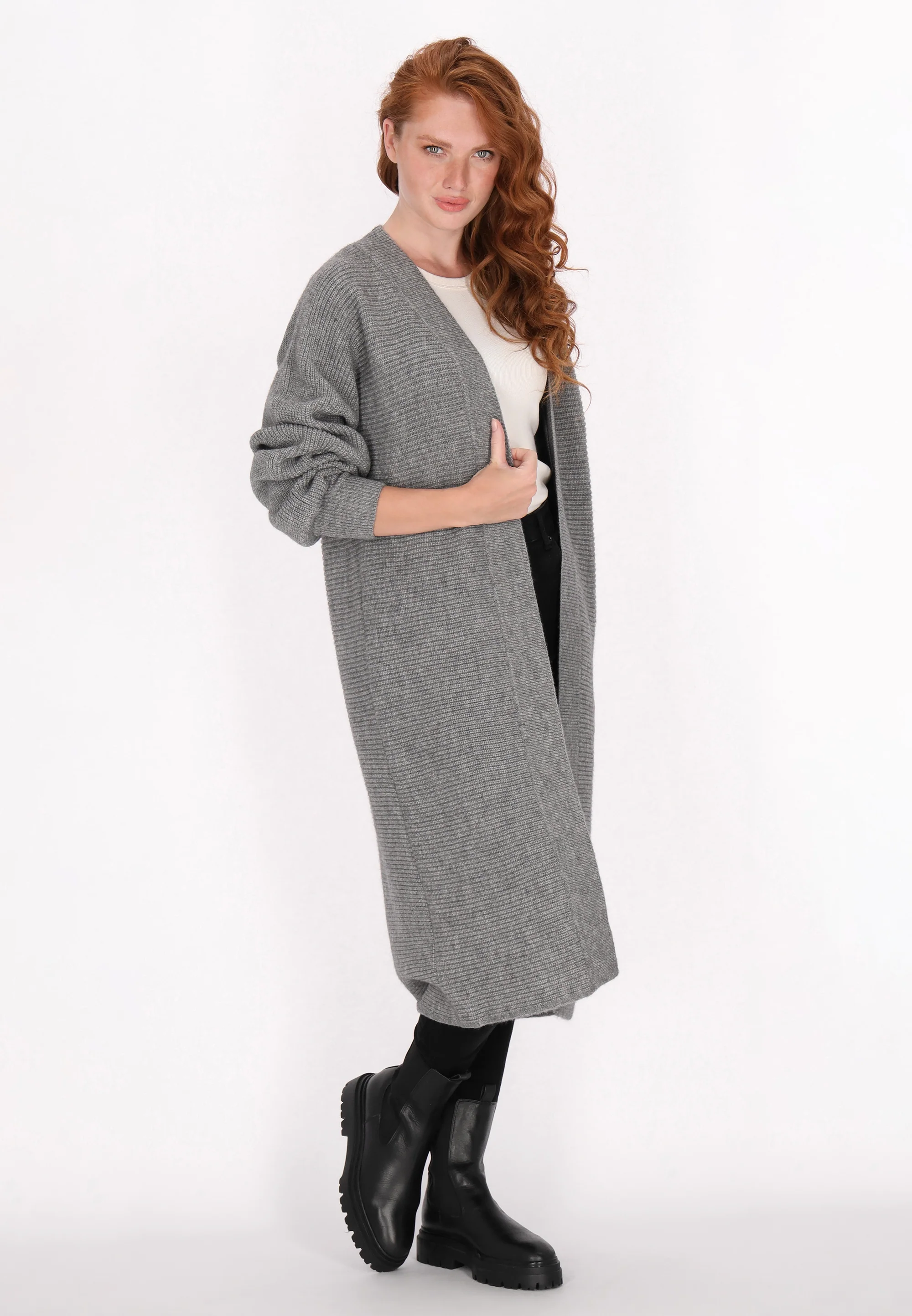 DreiMaster Vintage Women's Cardigan - Image 8