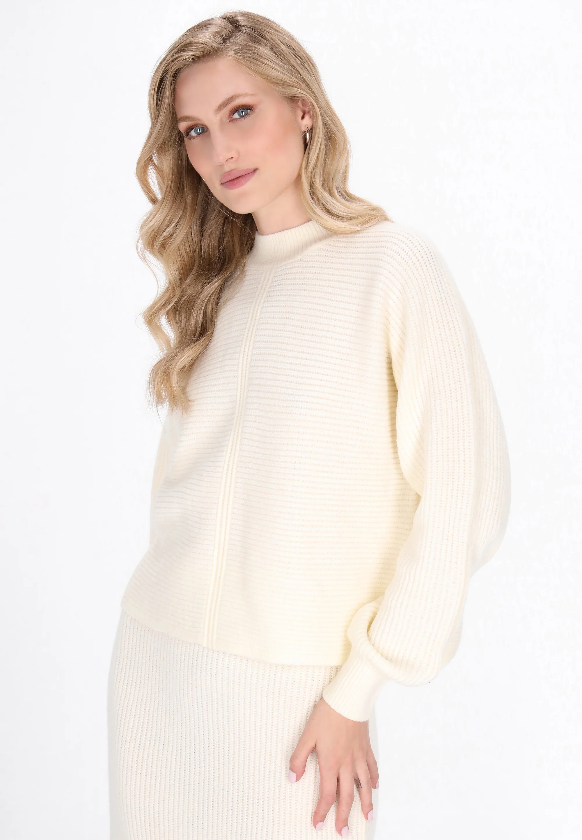 DreiMaster Vintage Women's Sweater - Image 18