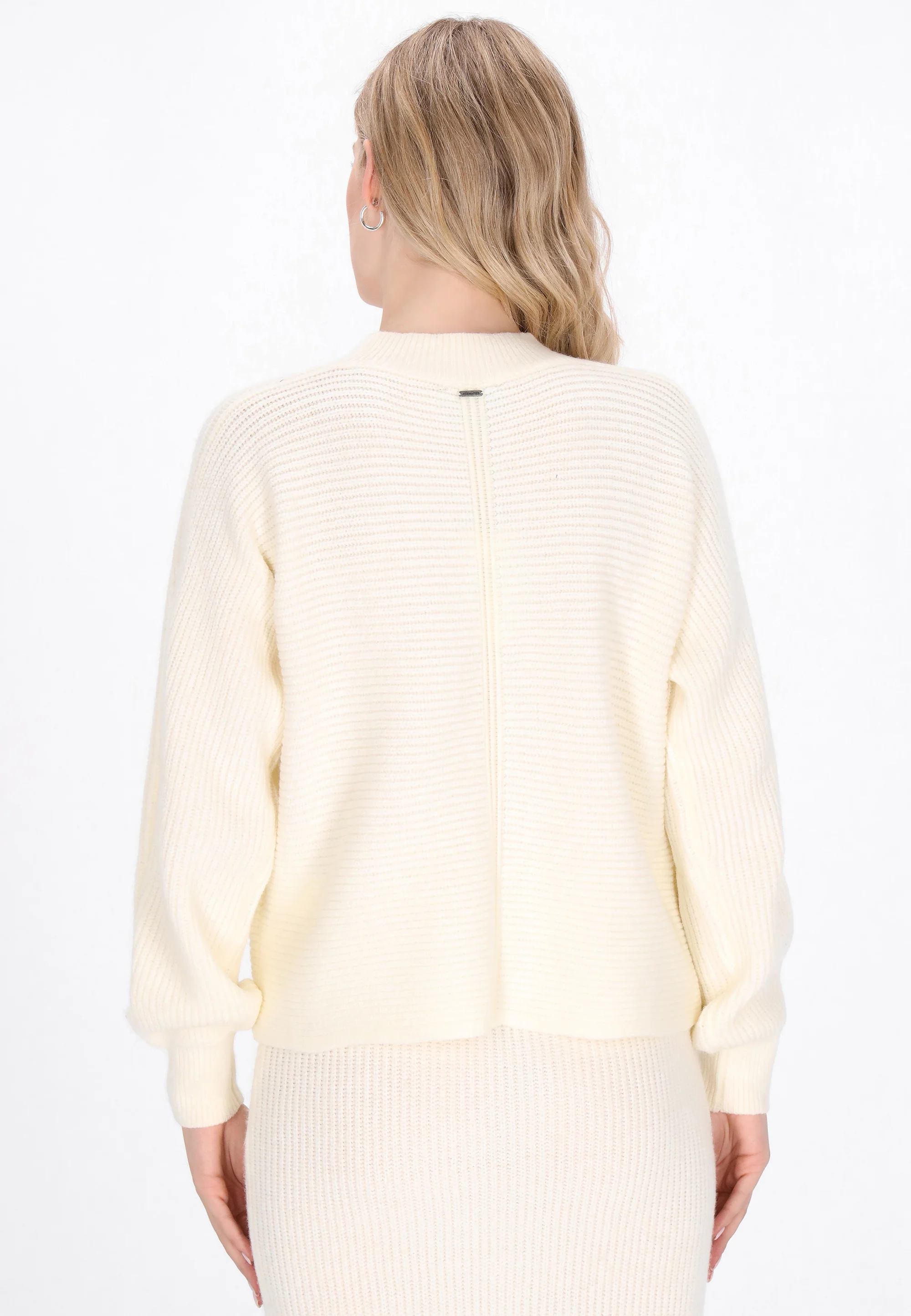 DreiMaster Vintage Women's Sweater - Image 19