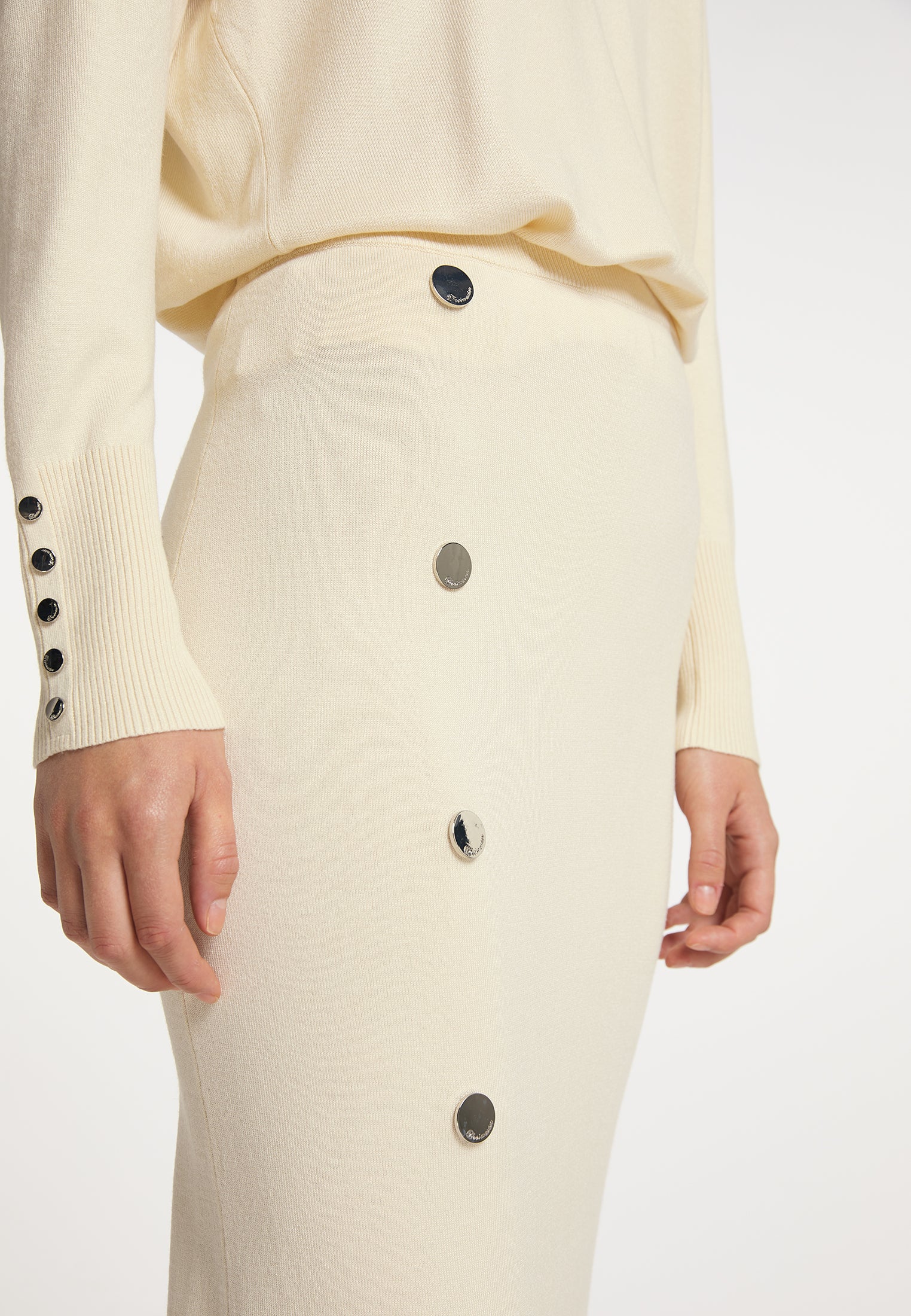 DreiMaster Klassik Women's Knitted Skirt - Image 5