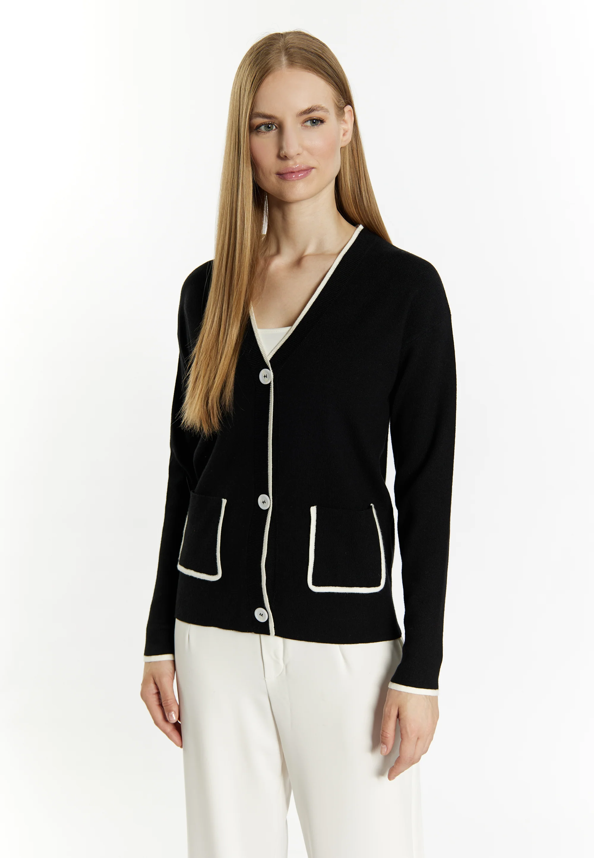 DreiMaster Klassik Women's Cardigan - Image 3