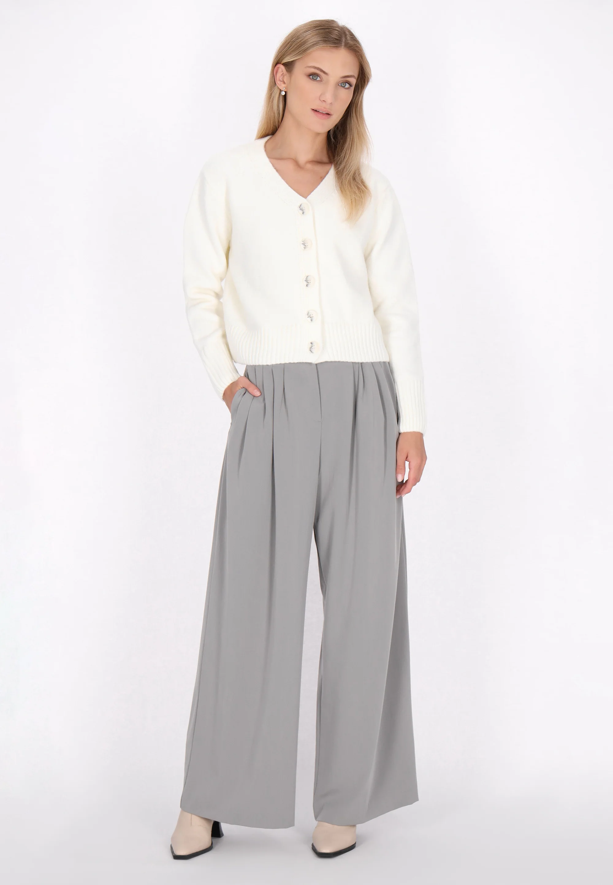 DreiMaster Klassik Women's Cardigan - Image 16