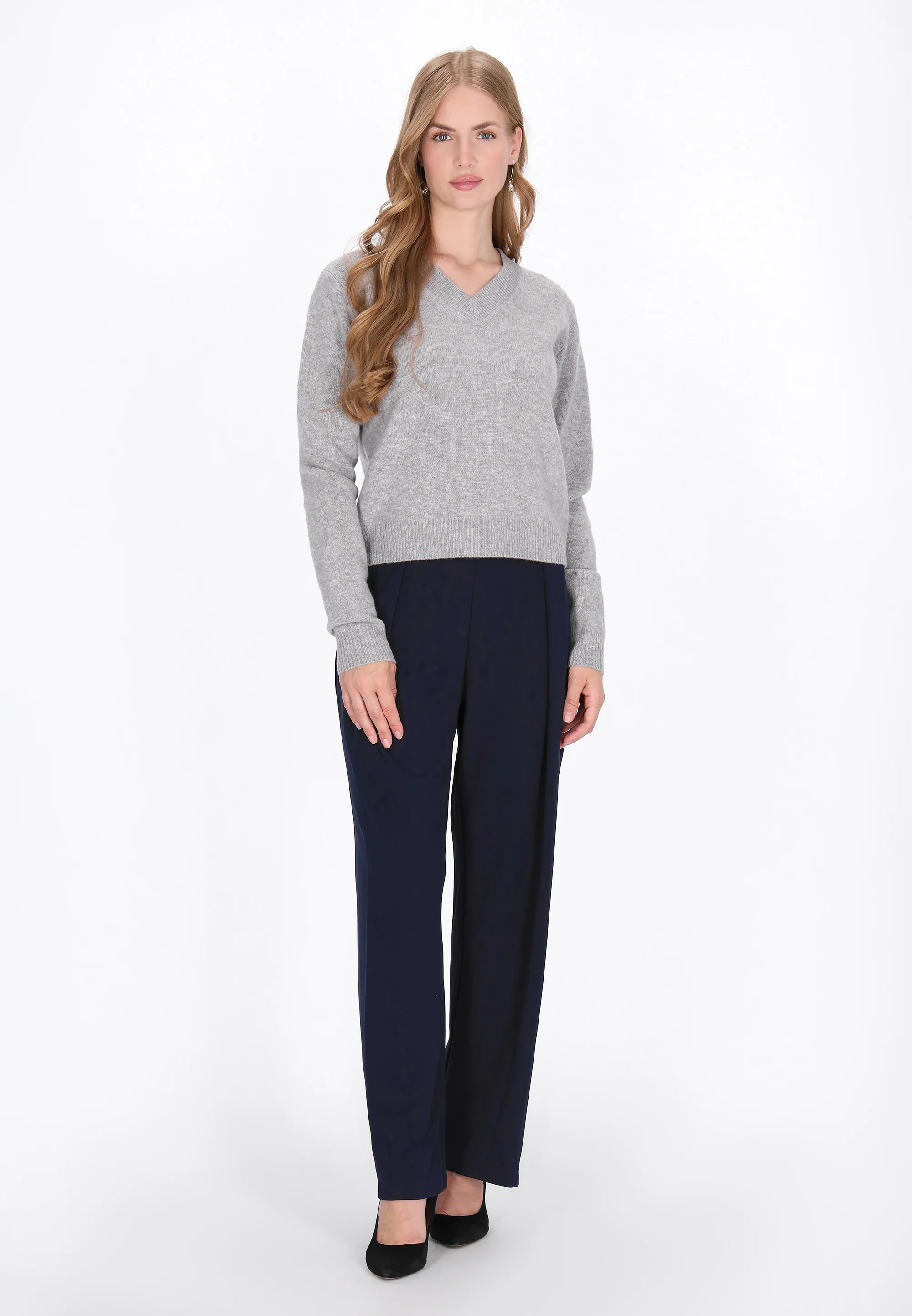 DreiMaster Klassik Women's Sweater - Image 11